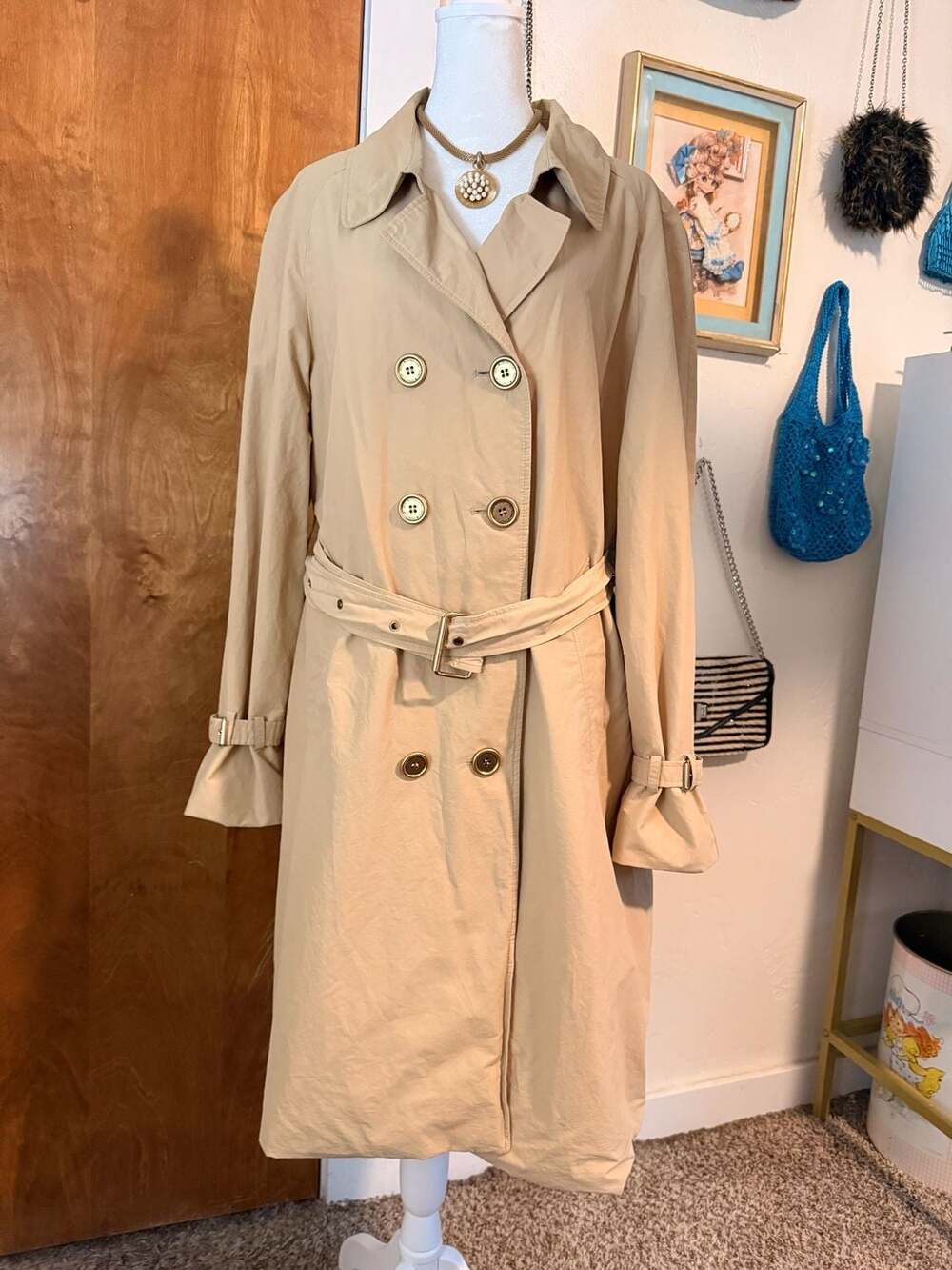 Vintage Isaac Mizrahi Live Beige Belted Double Breasted Trench Coat